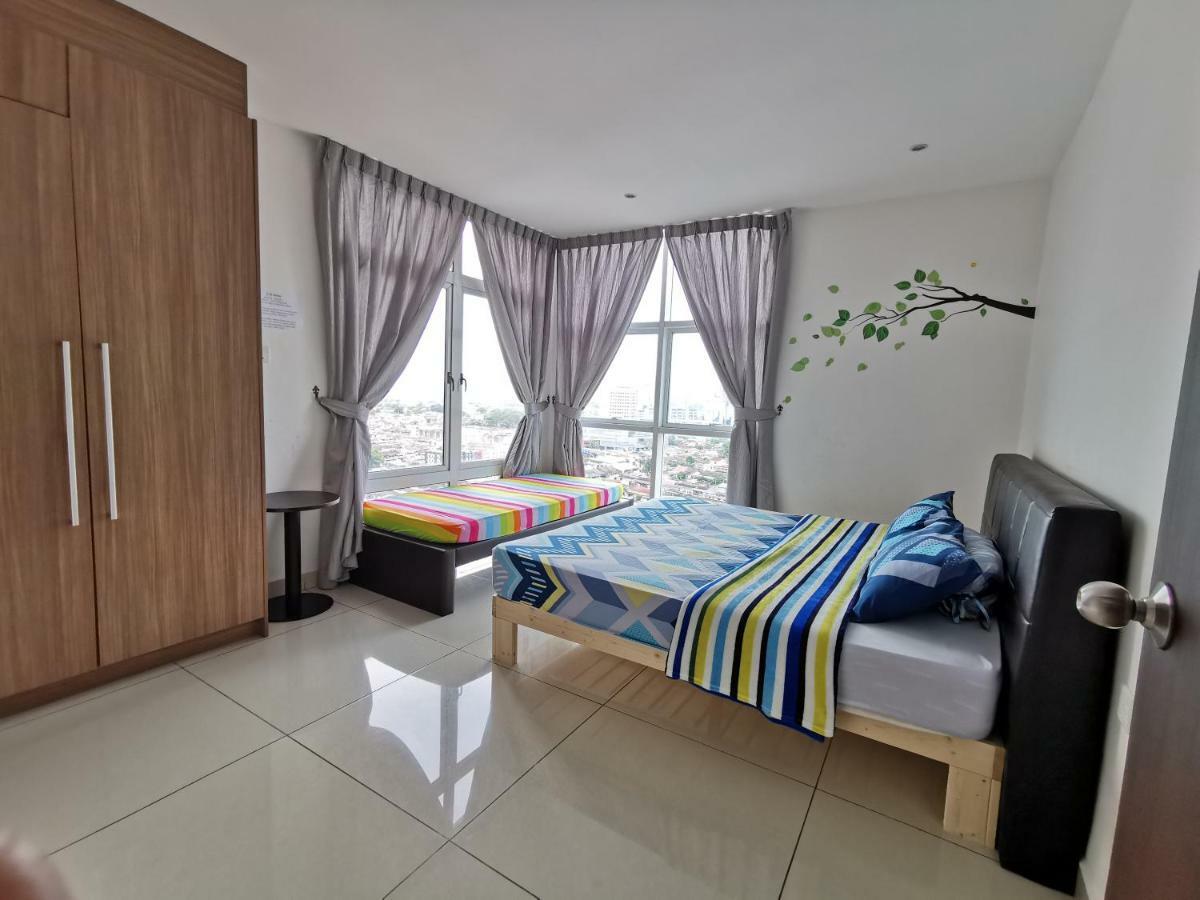 ג'והור בהרו Homestay מראה חיצוני תמונה